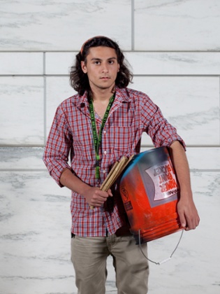 Photos of the Detroit Walk-In Portrait Studio