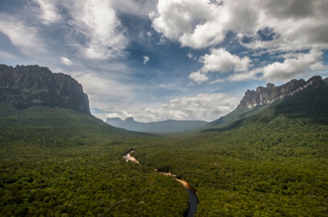 The Churun River flows through the Diablo Canyon in the middle of Venezuela's Auyan Tepui.