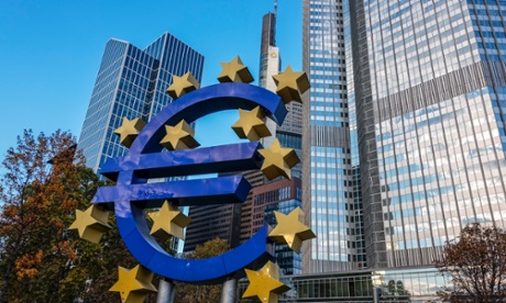 Euro symbol in front of European Central Bank Headquarters, in Willy Brandt Platz, Frankfurt.