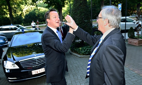 Jean-Claude Juncker receives David Cameron