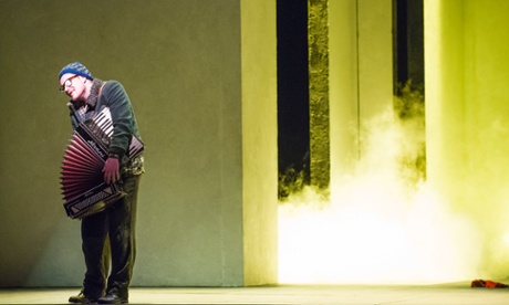 ‘An exciting debut’: Stanislas de Barbeyrac and glasses as Arbace.