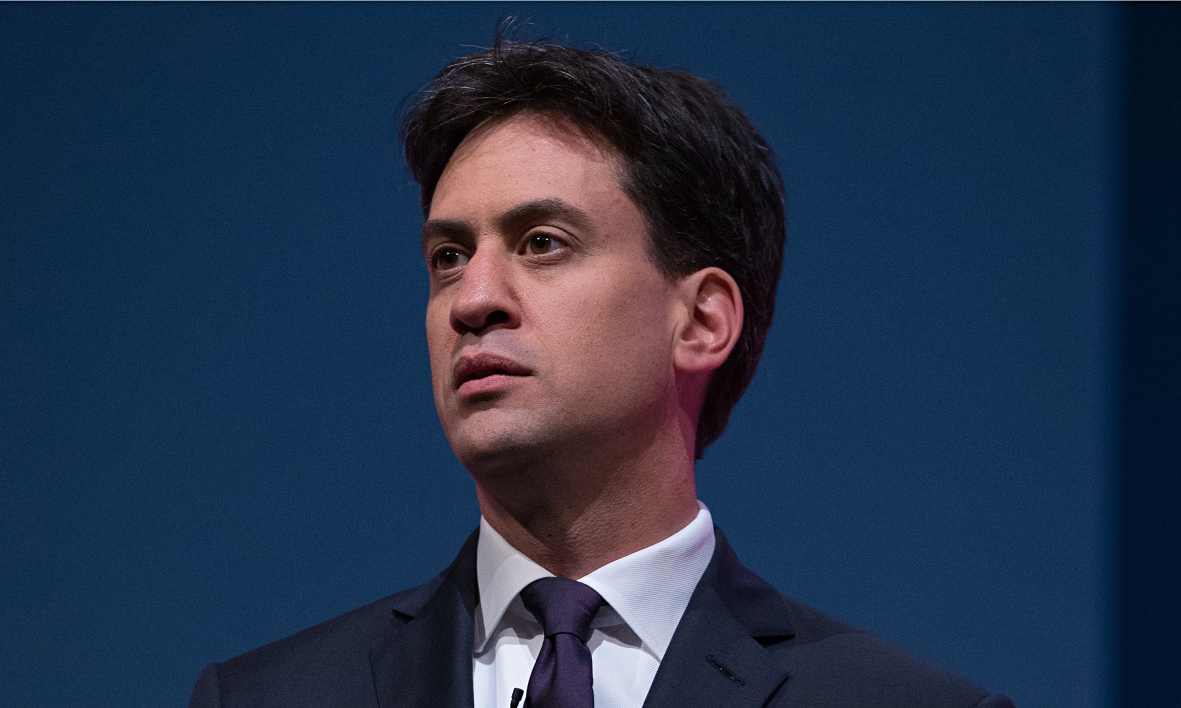 New crisis for Ed Miliband as senior Labour MPs back leadership.