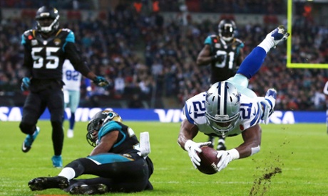 Joseph Randle and the Dallas Cowboys beat up on the Jacksonville Jaguars 31-17 at Wembley Stadium un London.