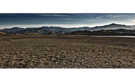 Rock bottom: one of California’s dried-out reservoirs. 