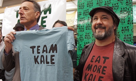 Peter ShumlinKale T-shirt during a news Bo Muller-Moore