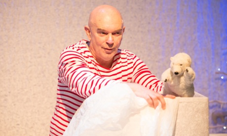 Kevin Lewis in Scrunch