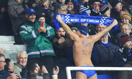 When your team is 3-0 up and cruising you need other things to entertain you.