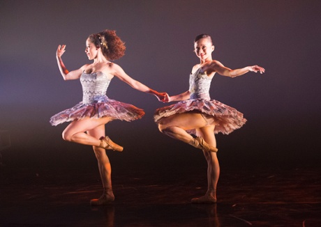 Kanika Carr (Hermia) and Sayaka Ichikawa (Helena) in A Dream Within A Midsummer Night's Dream by Ballet Black @ Linbury Theatre.