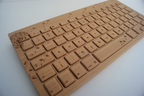 Oree wooden keyboard