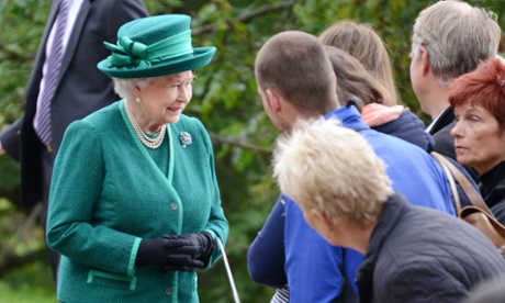 The Queen speaks to wellwishers during a walkabout after morning service at Crathie Church before the Referendum