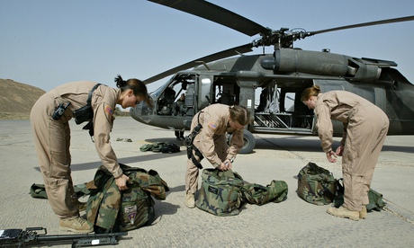 US women Blackhawk helicopter pilots in Iraq