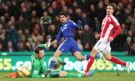 Diego Costa misses a good chance to score a second.