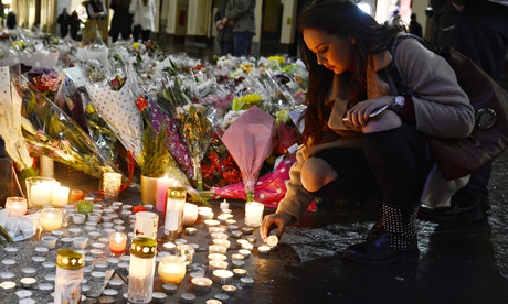 Lorry crash, George Square, Glasgow, Scotland, Britain - 23 Dec 2014