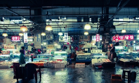Noryangjin Fish market in Seoul.