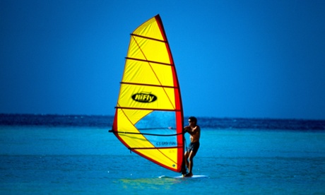 Winds urfer, Dickenson Bay, Antigua.