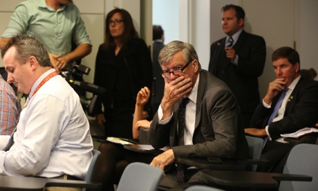 Senator Bill Heffernan watches Agriculture minister Barnaby Joyce