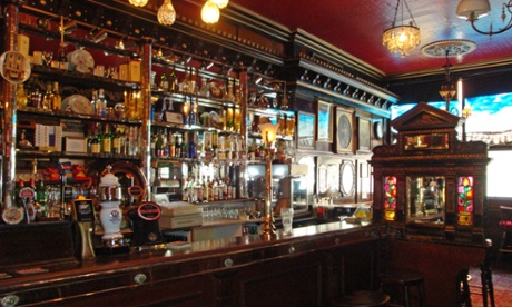 Long Hall pub