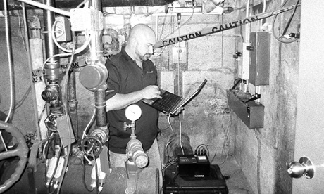 A man doing a pump audit 