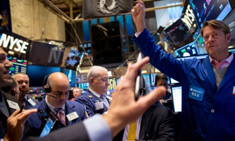 Traders on the floor of the New York Stock Exchange. Photo: Reuters/Brendan McDermid