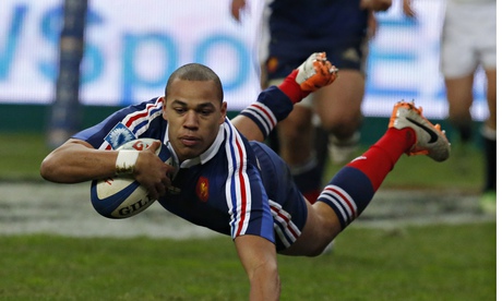 Gaël Fickou scores the winning try in the Six Nations match between France and England.