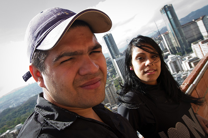 Torre David Caracas: Jorge Luis Cadena  with his wife Yecenia Polanco. Flats in the skyscraper a