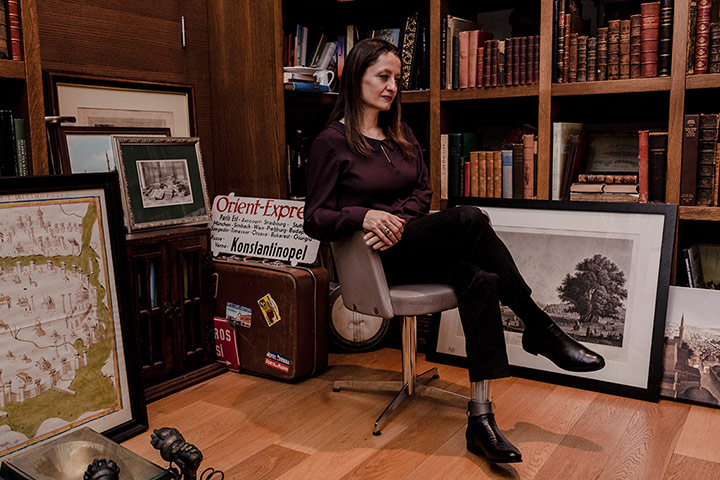 original observer: Savak Pavey for the Observer