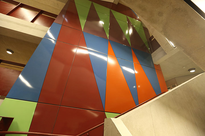 Architecture: Saw Swee Hock Student Centre detail