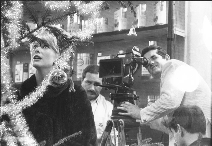 Umbrellas: The Umbrellas of Cherbourg