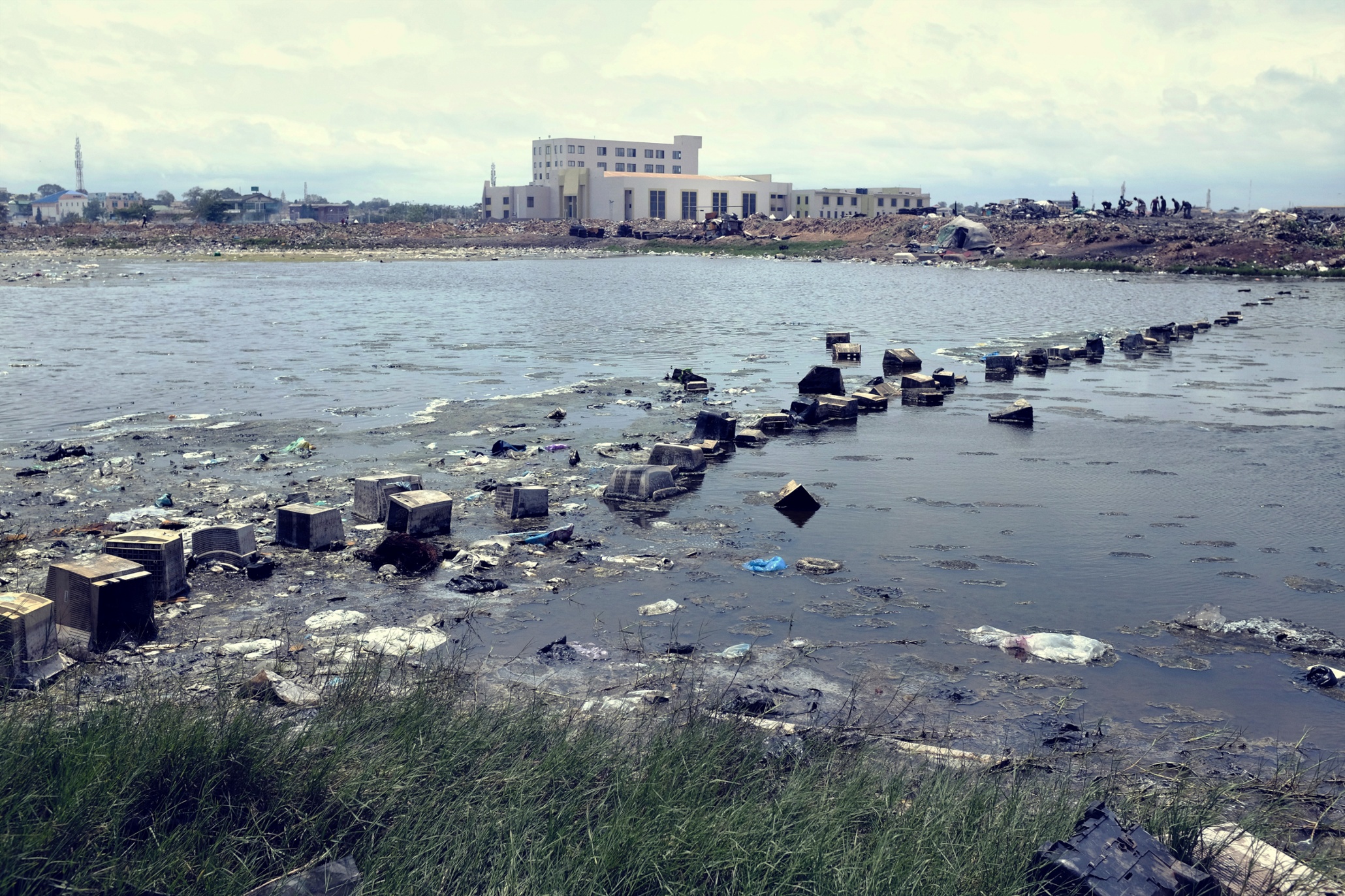 Agbogbloshie The World s Largest E waste Dump In Pictures