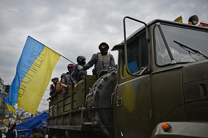 Kiev protests: Violence Escalates As Kiev Protests Continue