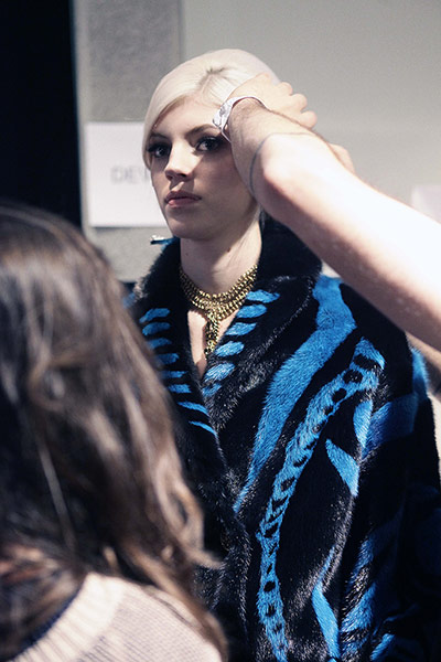 Versace: Last minutes touches are made