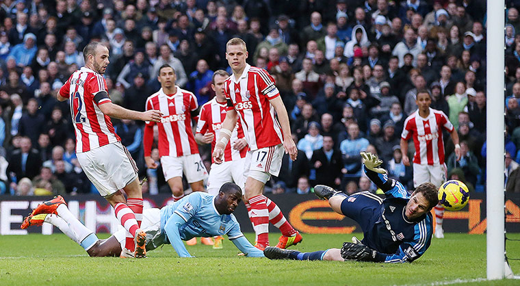 saturday's games: Yaya Toure scores