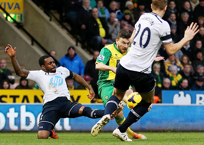 Premier League--: Norwich City v Tottenham Hotspur - Barclays Premier League