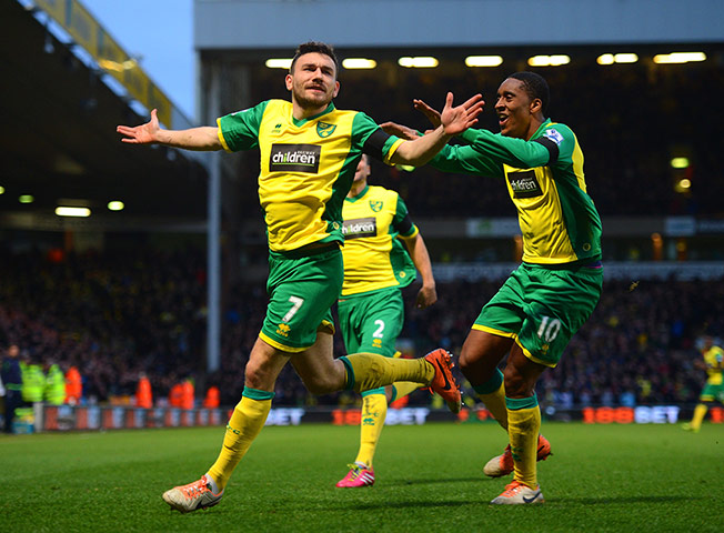 Premier League--: Norwich City v Tottenham Hotspur - Premier League