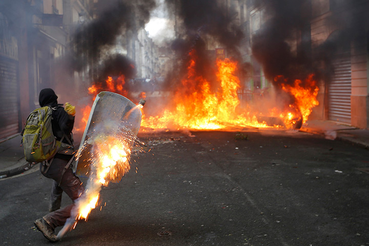weekend in pictures: protest against the construction of a new airport at Notre-Dame-des-Landes