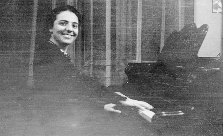 Alice Herz-Sommer: 1924: Alice debuts as a pianist