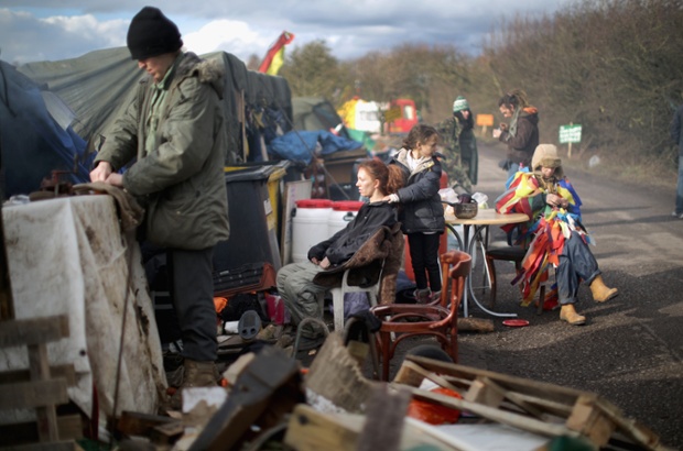 Anti-fracking campaigners  do daily chores near the Igas Barton Moss exploration facility in Barton, England.