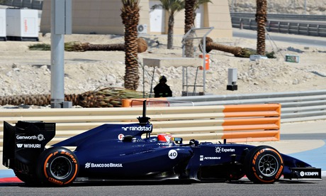 Felipe Massa tests his Williams in Bahrain