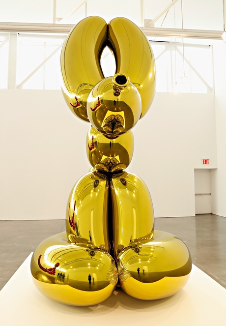 Balloon Rabbit by Jeff Koons