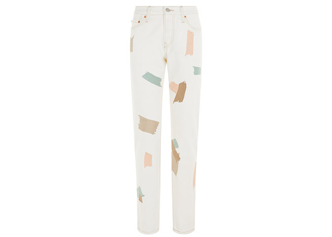 Paint effect clothes: Paint effect clothes - white jeans with light paint strokes by Levi's