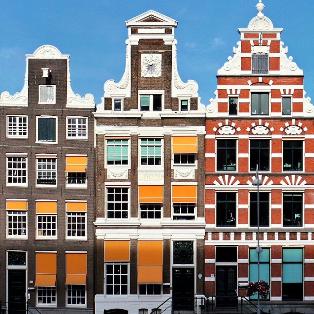Instagram: Amsterdam buildings