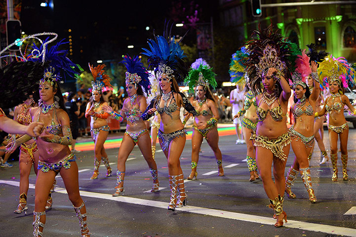Mardi Gras: Celebrations continue on into the evening