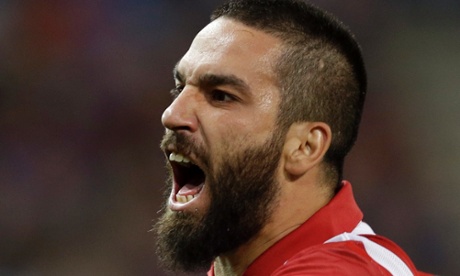 This is Arda Turan without beard. If you ever thought he shaved the beard at some point in his life :-D Arda Turan has the same effect like Ricki Hall ... - f8136989-2739-4494-8546-dc4cf9b99da8-460x276