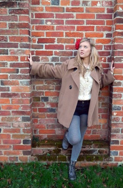 Charity fashion: Dallas Pitman