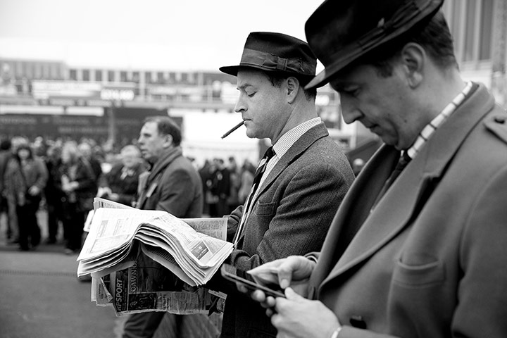 Cheltenham in b/w: Studying the form