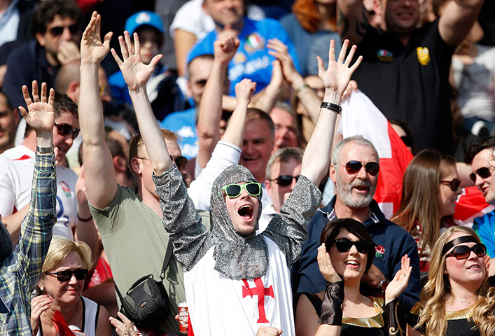 Italy versus England: England's supporters celebrate