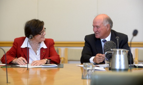 Tony Windsor and Indi independent MP Cathy McGowan speak on CSG.