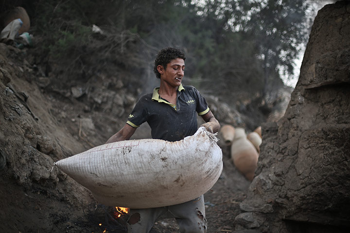 Egypt pottery: Pots have been produced in Faiyum since ancient times