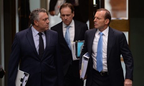 Joe Hockey, Greg Hunt and Tony Abbott in question time.