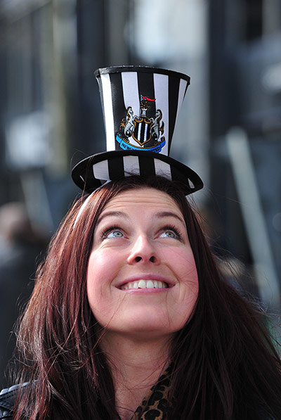 saturday roundup: Newcastle fan wearing a hat